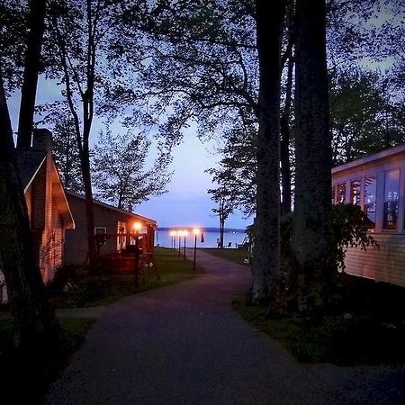 Sunset Resort Prudenville Екстериор снимка
