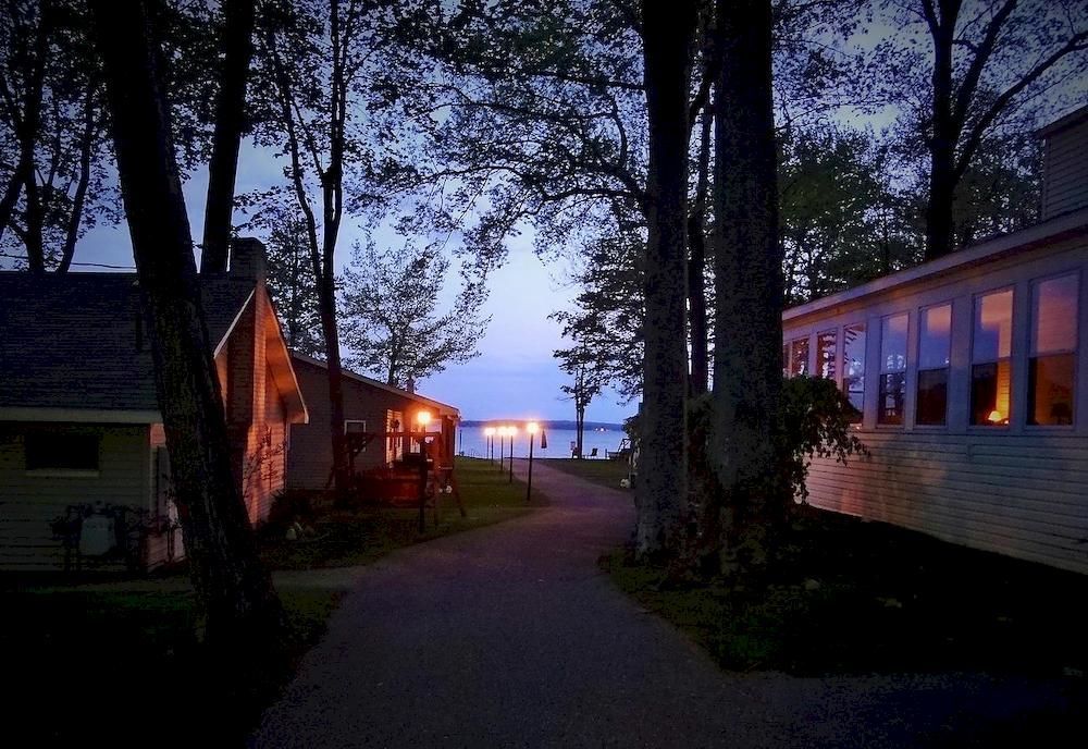 Sunset Resort Prudenville Екстериор снимка