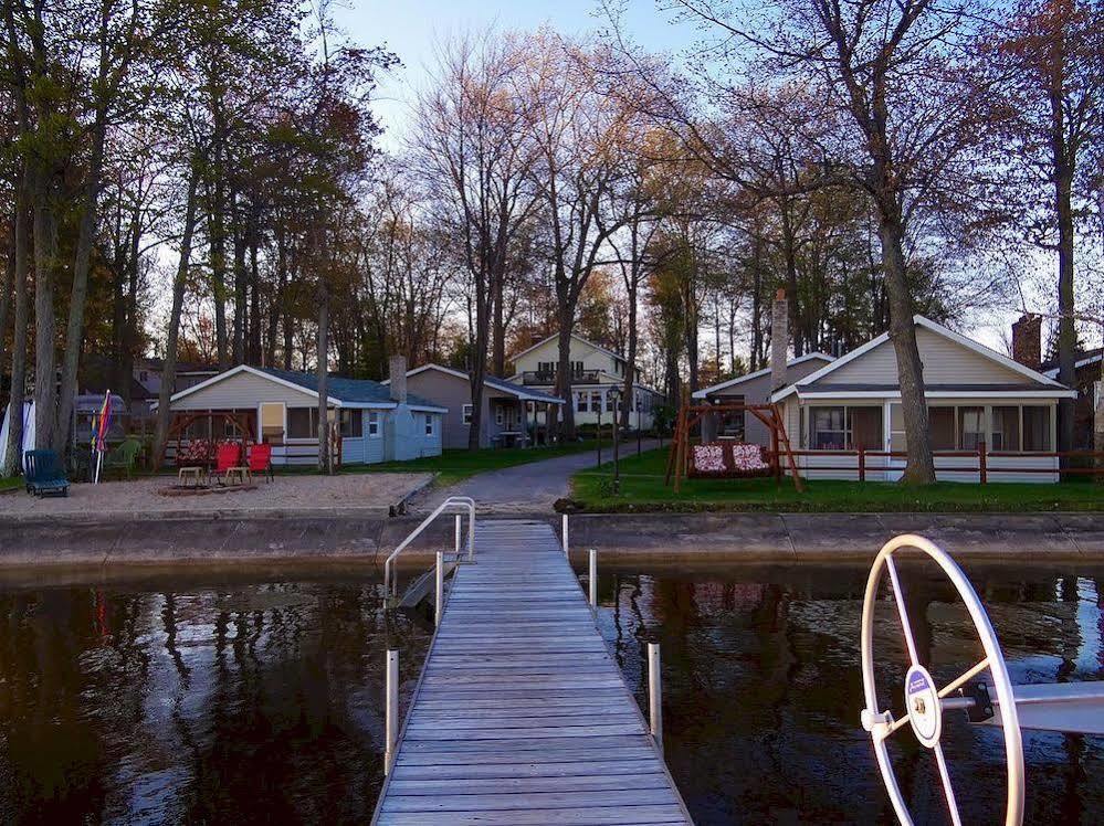 Sunset Resort Prudenville Екстериор снимка