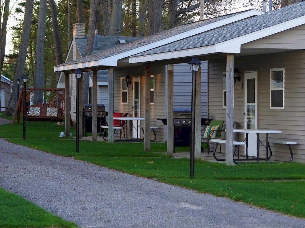 Sunset Resort Prudenville Екстериор снимка